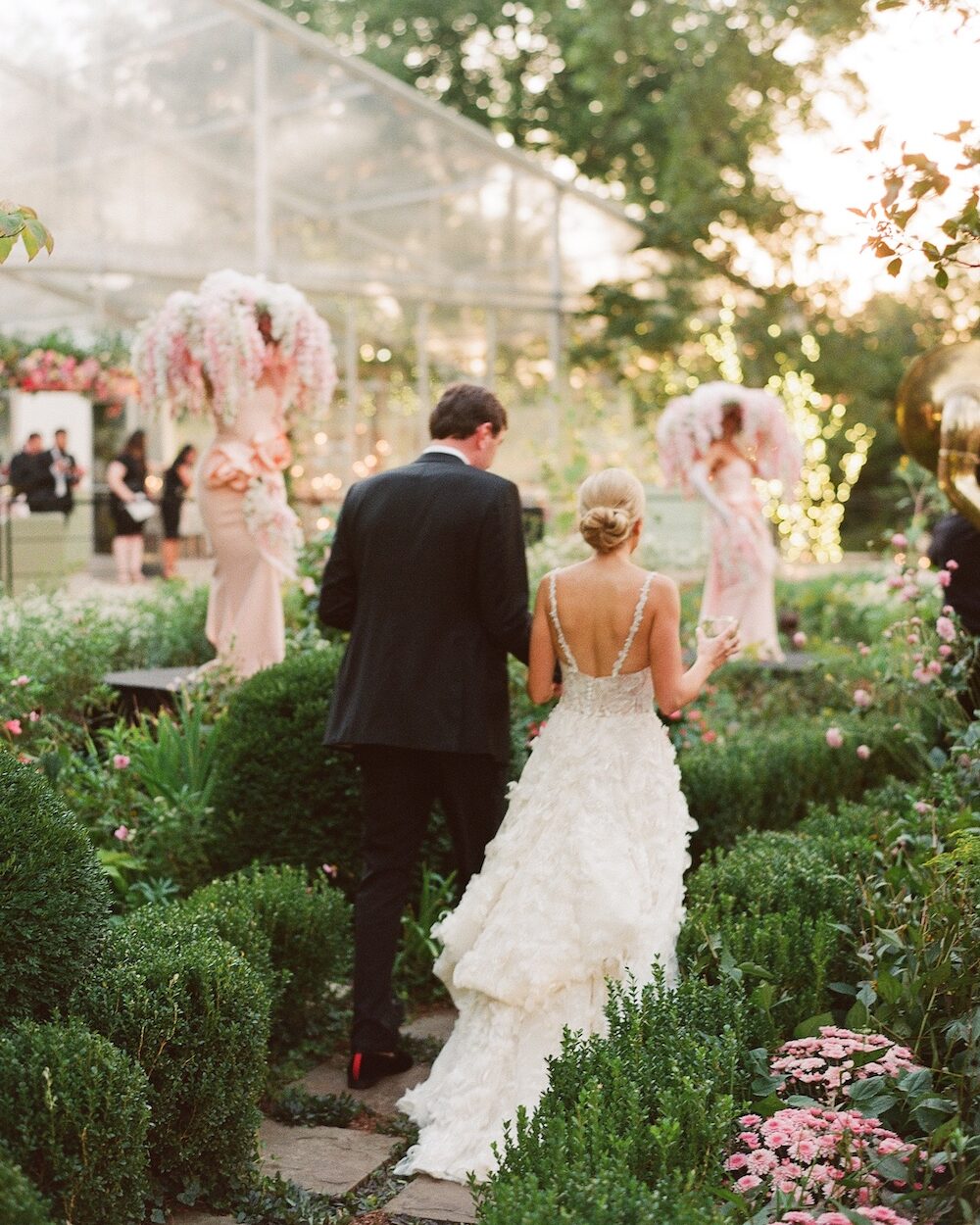 10 Taylor Swift Songs For Your Wedding