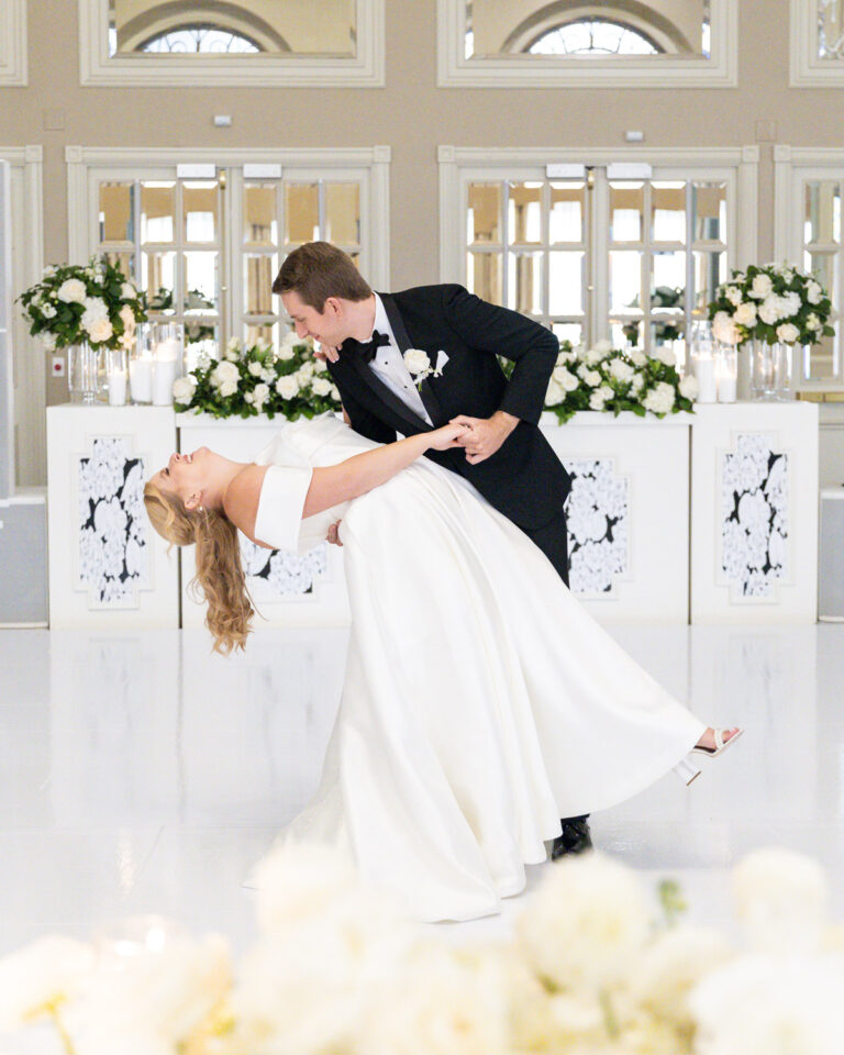 KAITLYN SNYDER + LEIGHTON YOUNGBLOOD