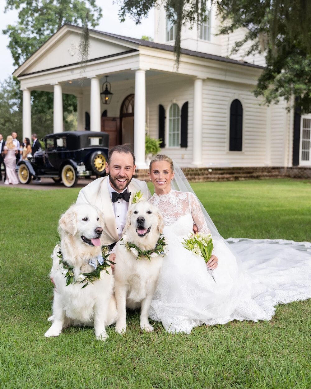 LYNDSAY DRAKE + CODY SCHMIDT WEDDING